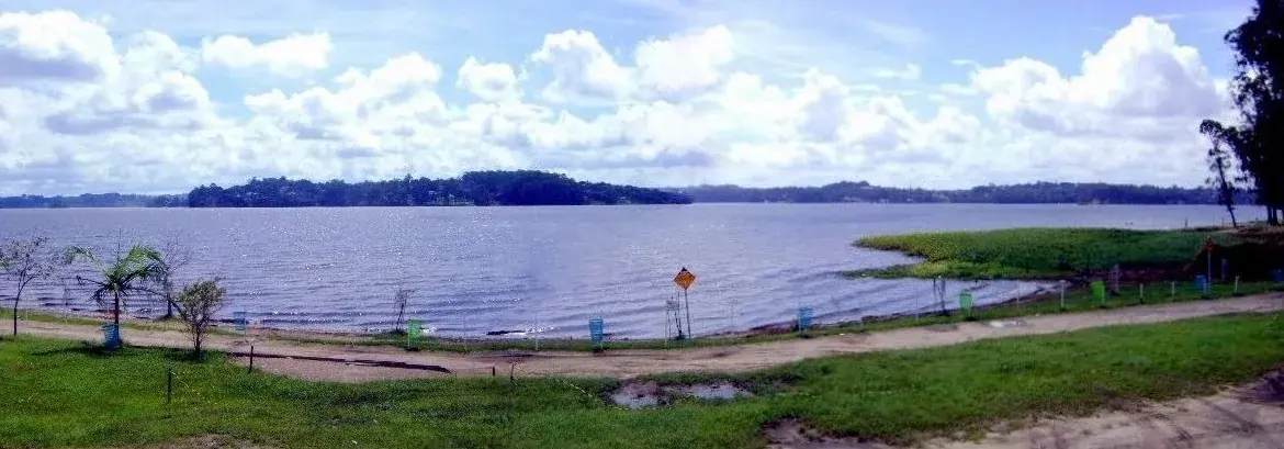 Margem da Represa Guarapiranga